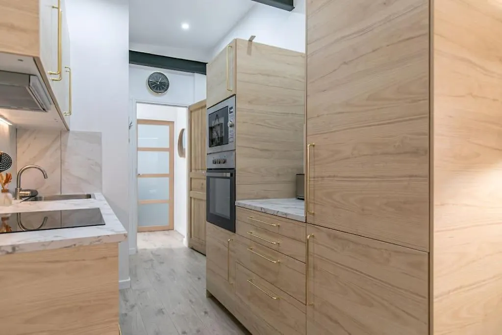Cosy Appartement Paris 20E France
