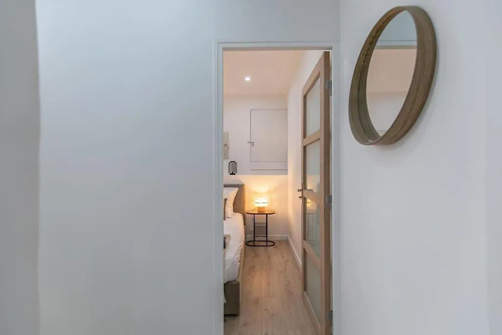 Cosy Appartement Paris 20E Apartamento
