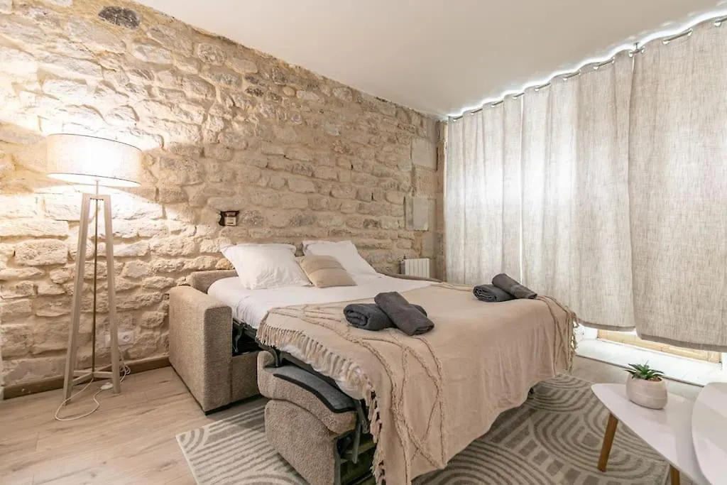 Cosy Appartement Paris 20E 0*,