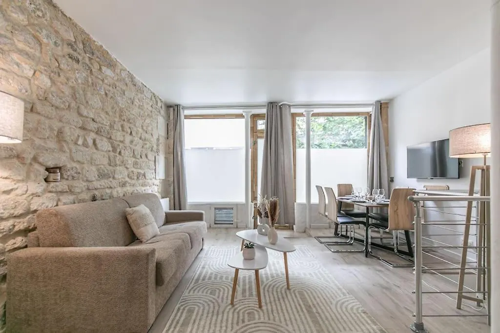 Cosy Appartement Paris 20E 0*,  France