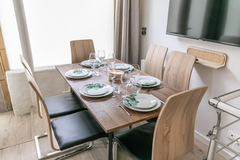 Cosy Appartement Paris 20E Francia