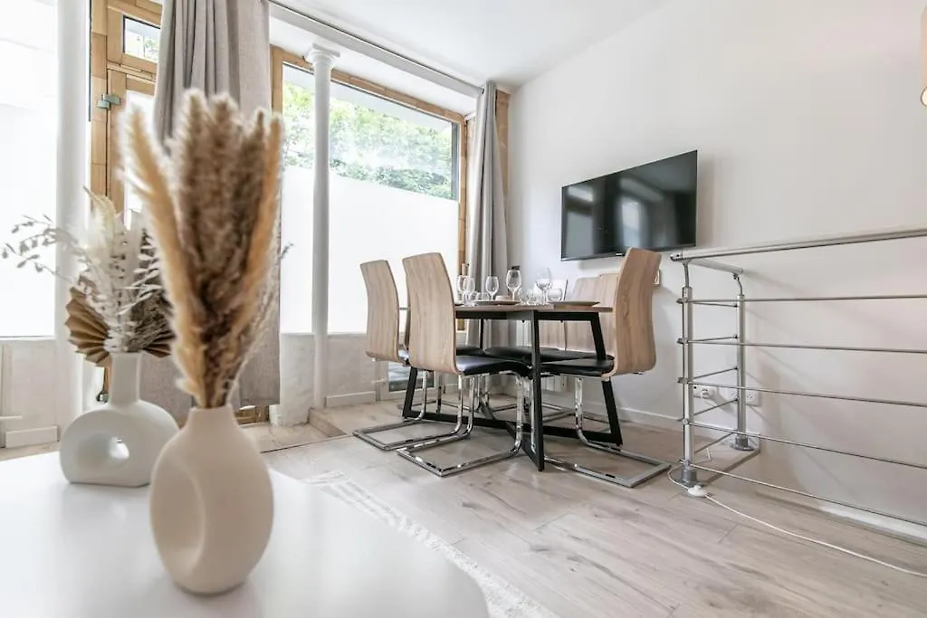 Cosy Appartement Paris 20E