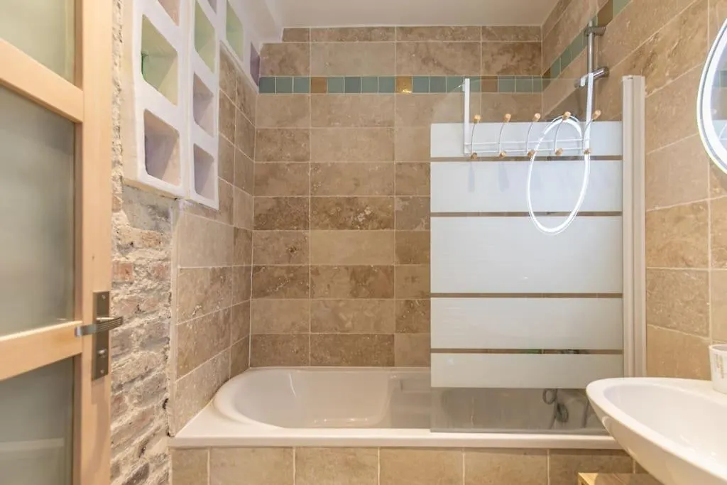 Cosy Appartement Paris 20E